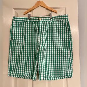 Vineyard Vines Green Gingham Breaker Shorts 38